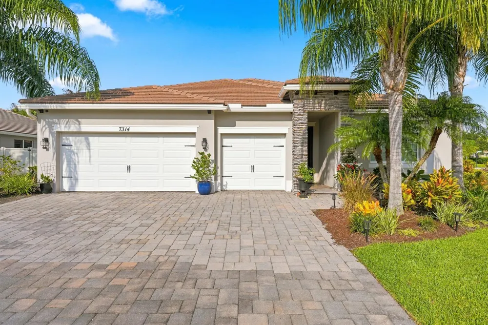 7314 SW KANTNER DRIVE Stuart, FL 34997