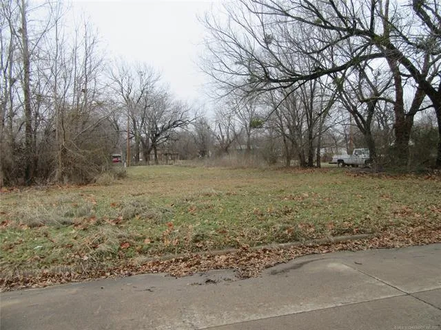 422 W Cherokee McAlester, OK 74501