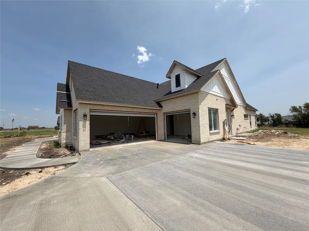 4866 Prairie Sky Lane Dish, TX 76247