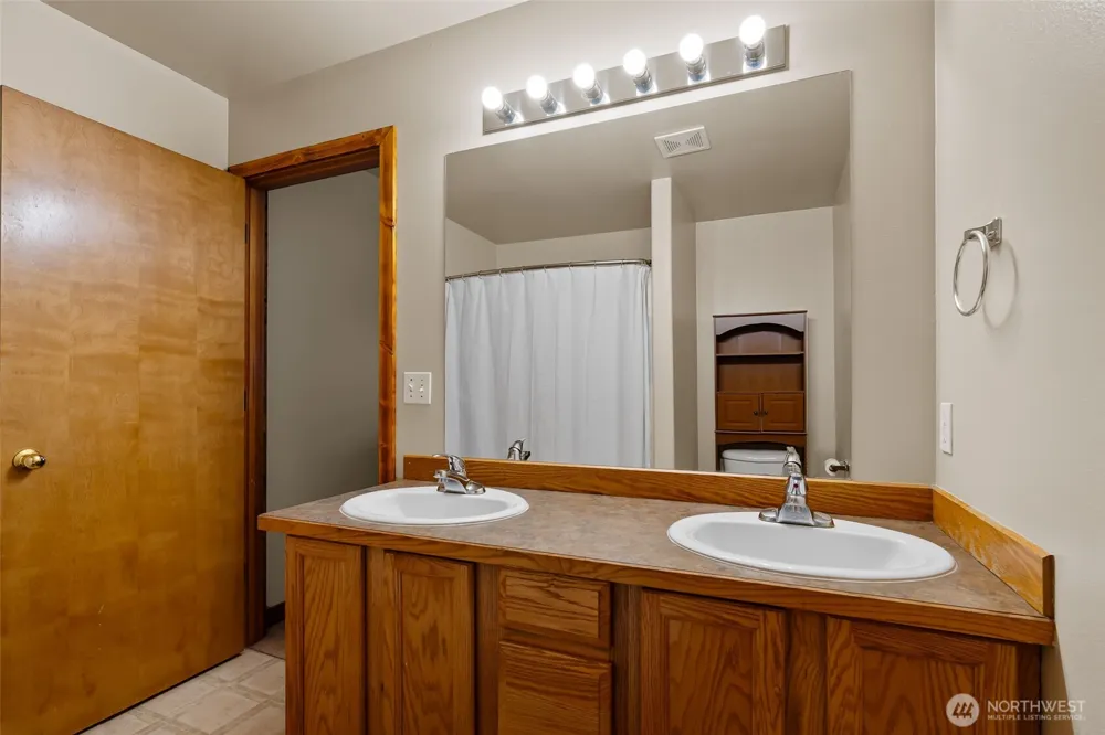 2510 Ellington Street Ellensburg, WA 98926