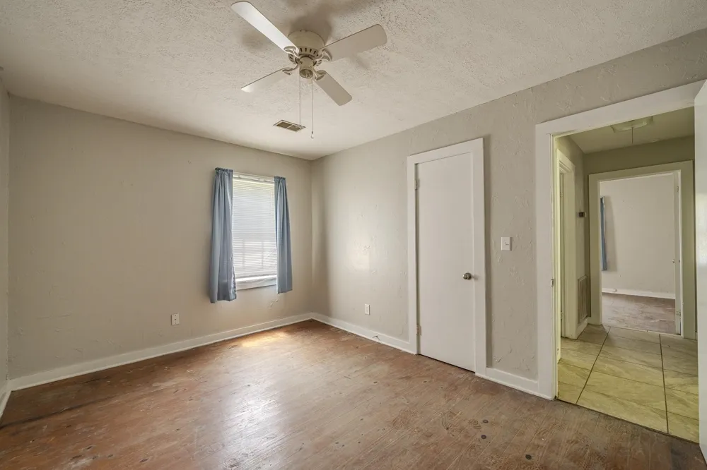 114 S PARKWAY AVE Bethel Springs, TN 38315