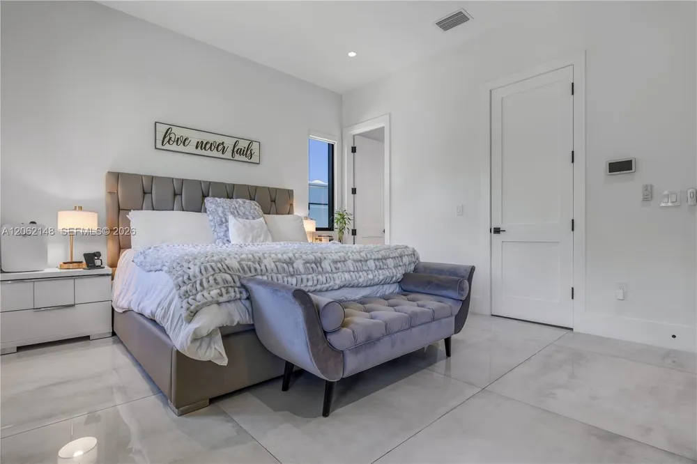 7830 SW 117th St Pinecrest, FL 33156