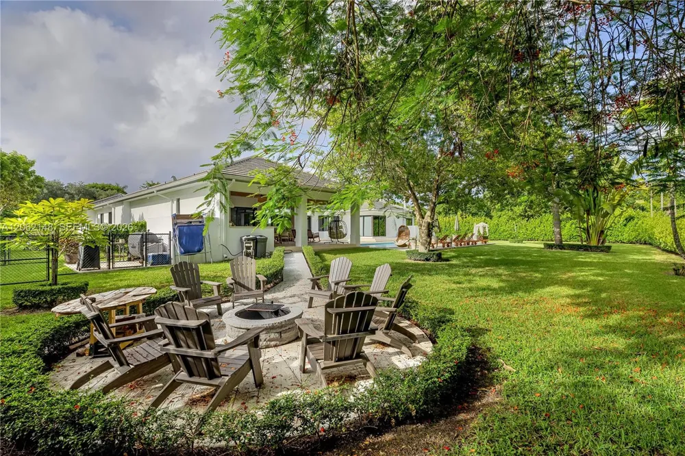 7830 SW 117th St Pinecrest, FL 33156