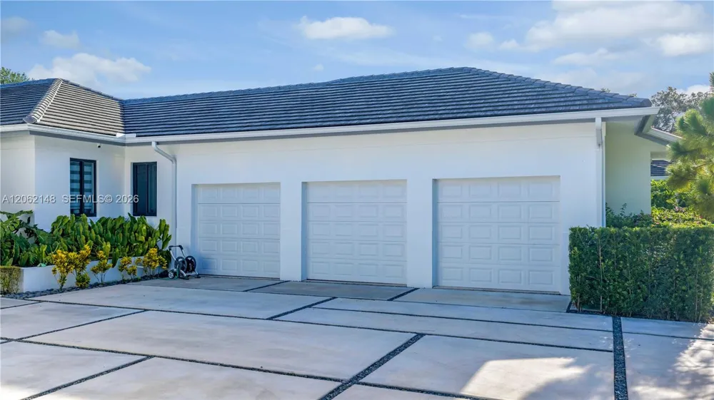 7830 SW 117th St Pinecrest, FL 33156