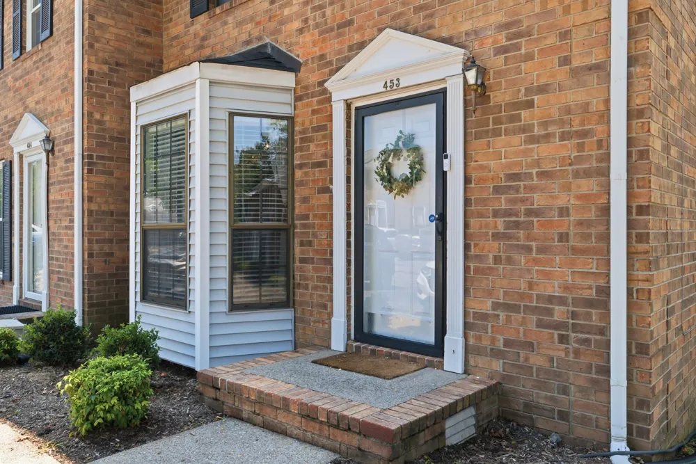 453 Claircrest Dr Antioch, TN 37013