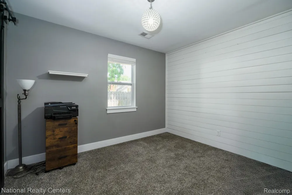 175 Whispering Pines Drive Fenton City, MI 48430
