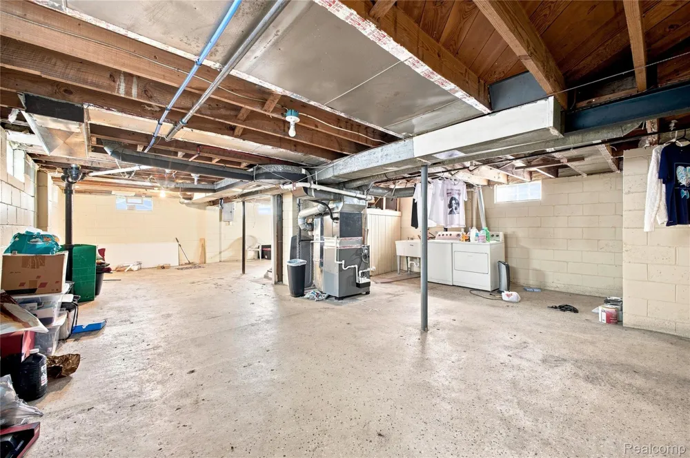 18974 Dale Street Detroit City, MI 48219