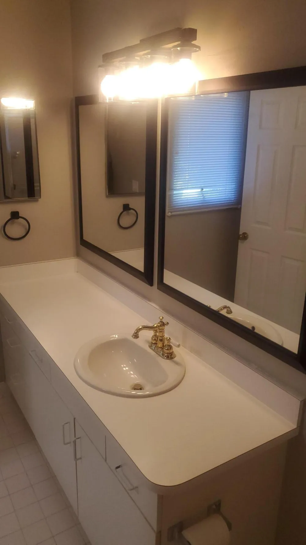 6257 Gatewood Bloomfield Charter Township, MI 48322