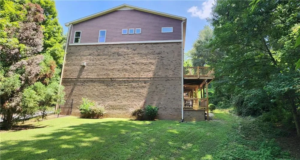 492 Pearl Cove Court Sandy Springs, GA 30350