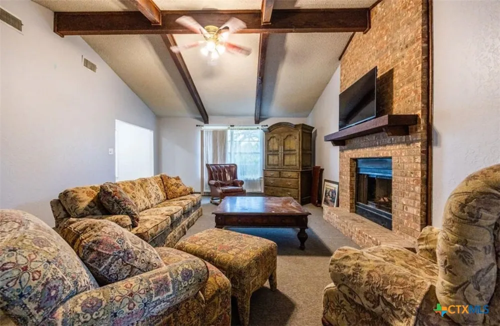 211 W Long Street Elm Mott, TX 76640