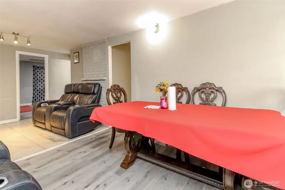 1826 G STREET SE Auburn, WA 98002