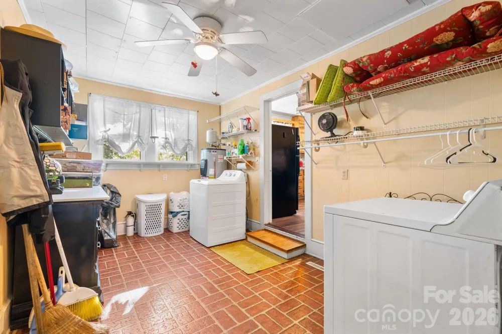 509 Westview Street SW Lenoir, NC 28645