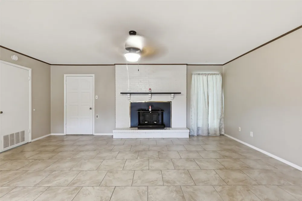 108 Brenda Dr. Mt Pleasant, TX 75455