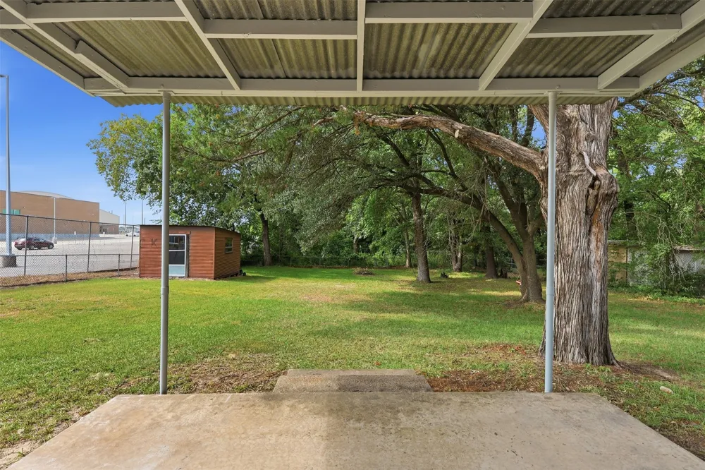 108 Brenda Dr. Mt Pleasant, TX 75455