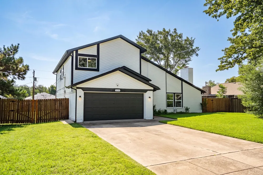2316 Hummingbird Trail Grapevine, TX 76051