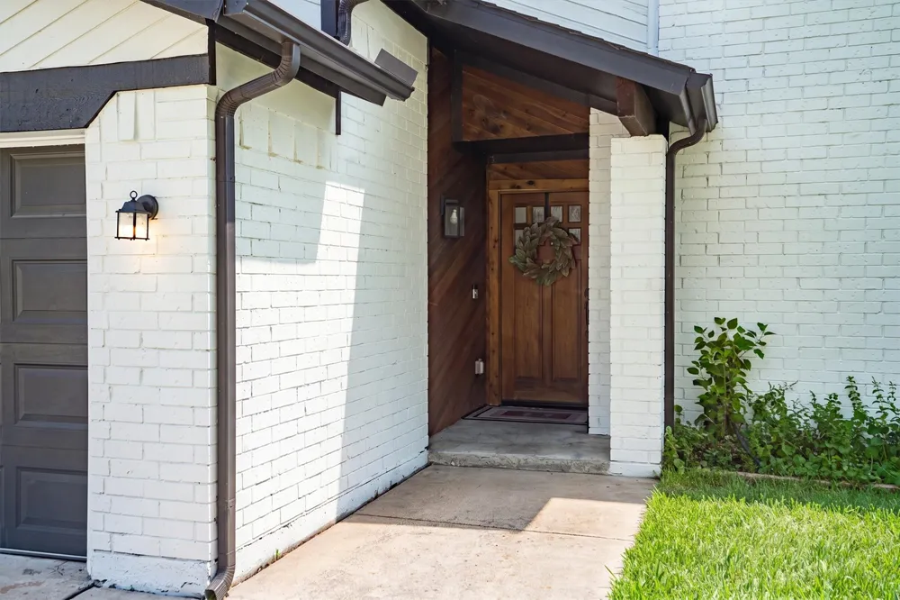 2316 Hummingbird Trail Grapevine, TX 76051