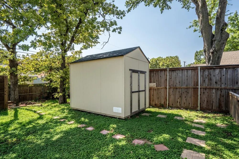 2316 Hummingbird Trail Grapevine, TX 76051