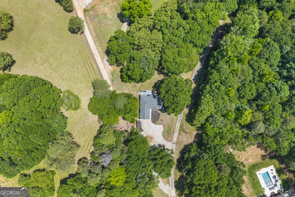 546 Old Beacon Light RD Hartwell, GA 30643