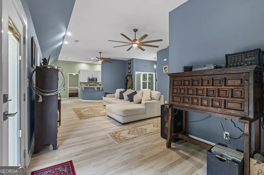 546 Old Beacon Light RD Hartwell, GA 30643