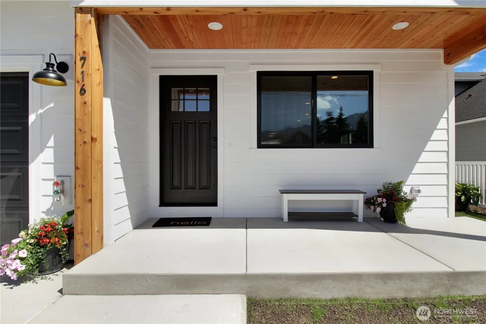 716 Givens      Lot 34&35 Avenue Darrington, WA 98241