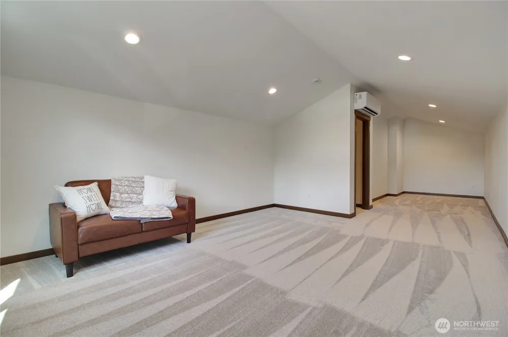 716 Givens      Lot 34&35 Avenue Darrington, WA 98241