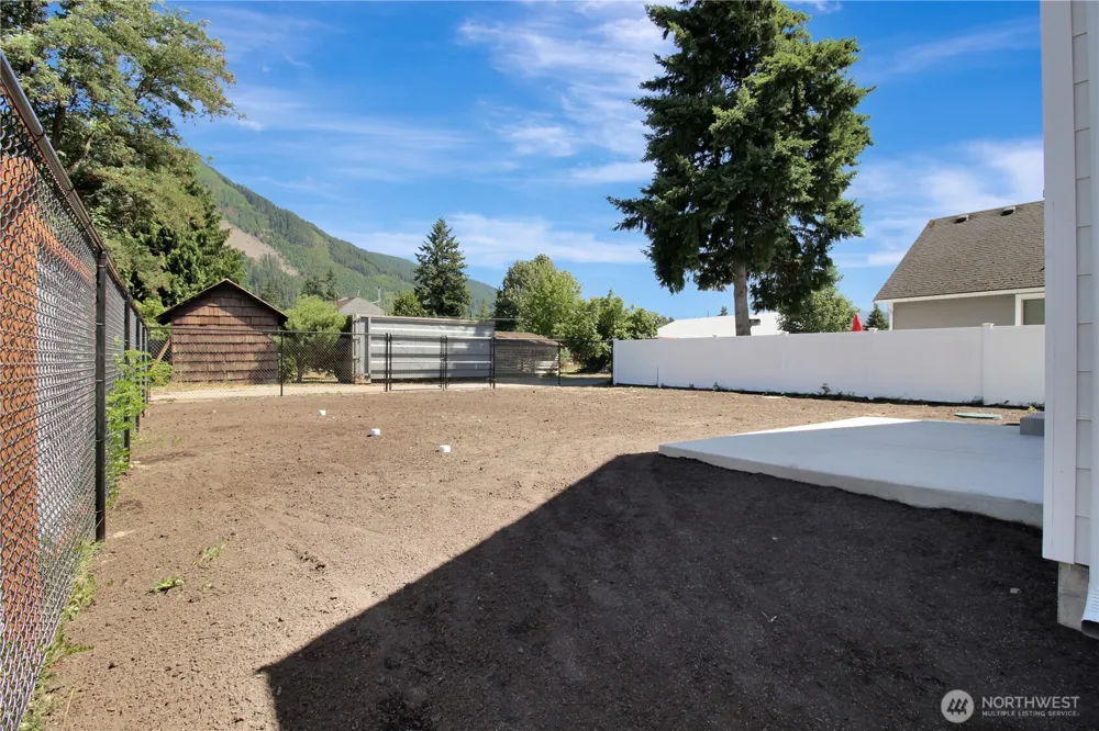 716 Givens      Lot 34&35 Avenue Darrington, WA 98241