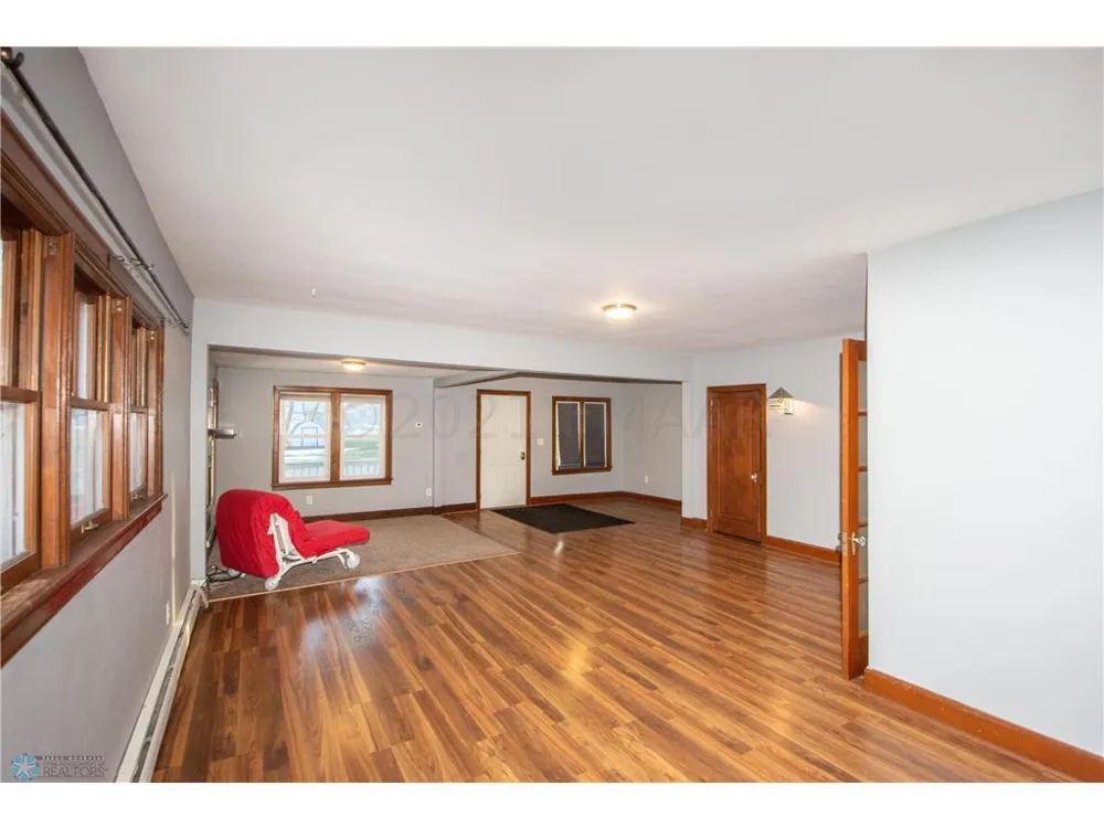 114 1st Avenue NW Rothsay, MN 56579