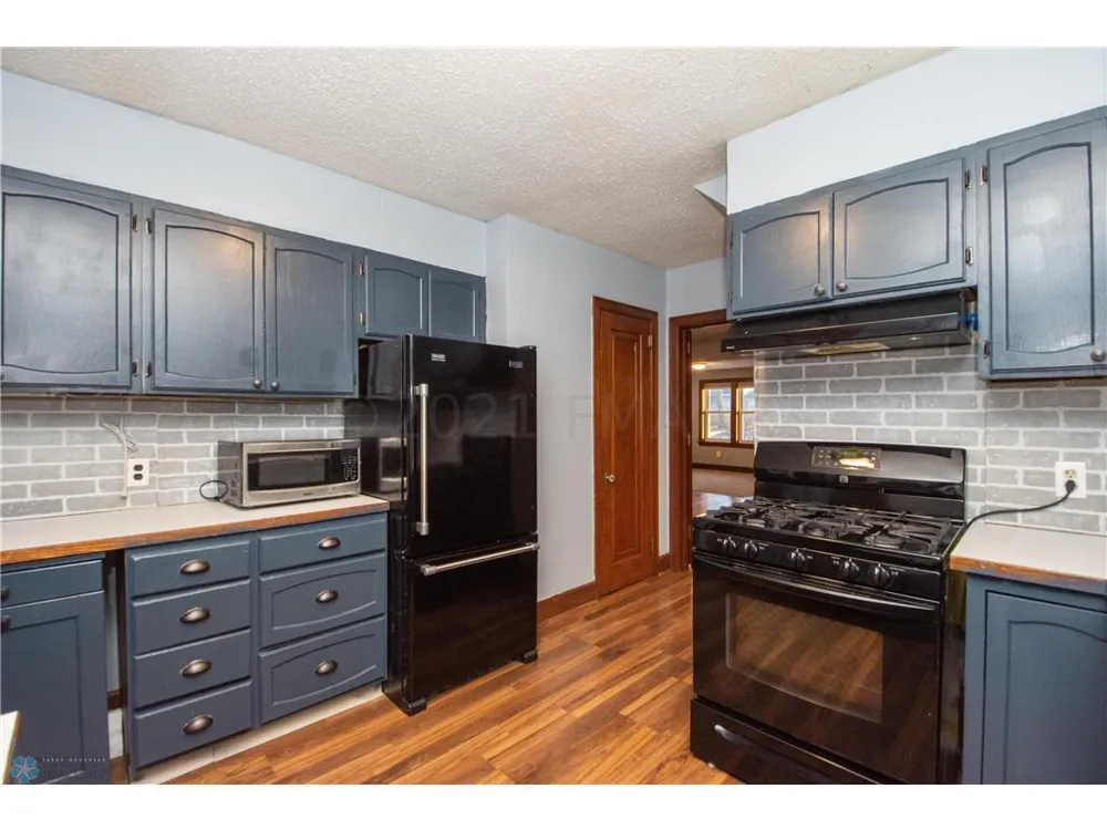 114 1st Avenue NW Rothsay, MN 56579