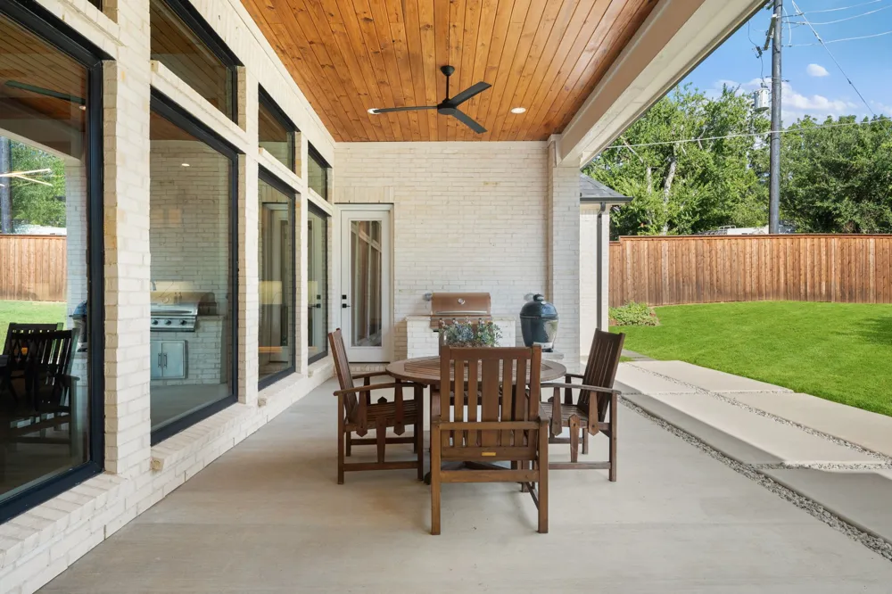 133 Chisholm Trail Highland Village, TX 75077