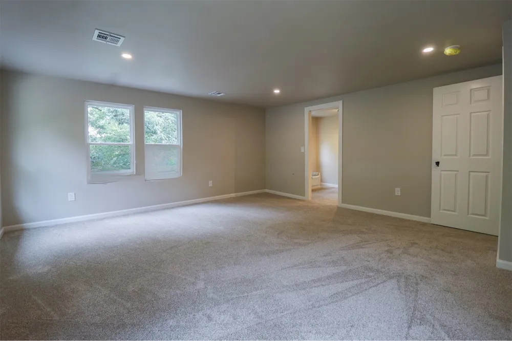 1516 W School Street Claremore, OK 74017