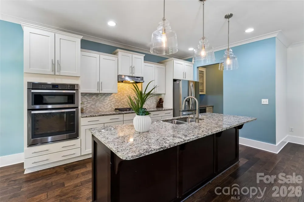 10177 Lakeshore Drive Lancaster, SC 29720
