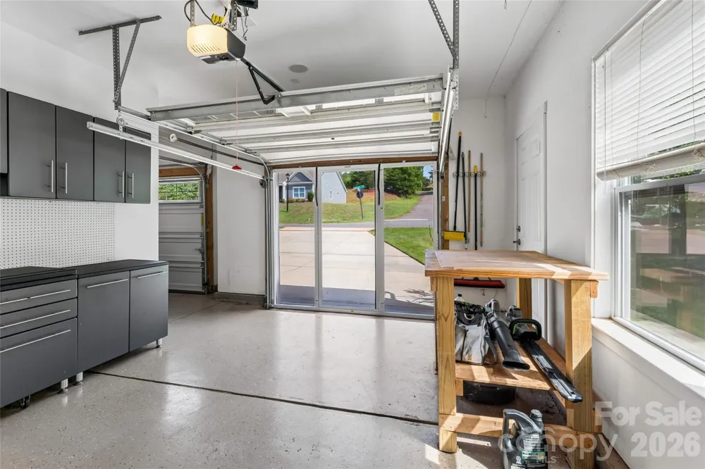 10177 Lakeshore Drive Lancaster, SC 29720