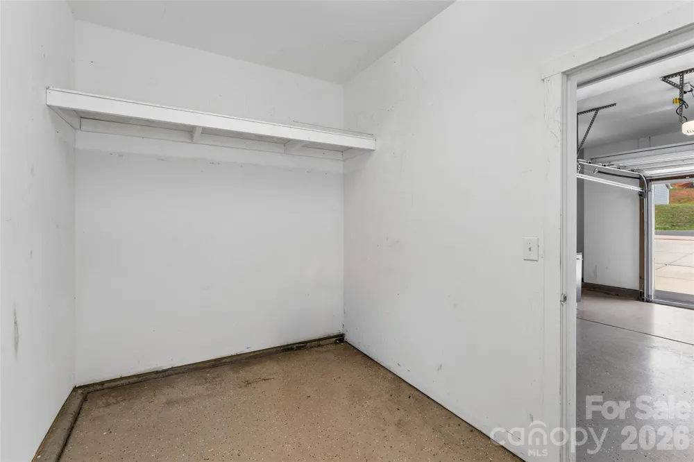 10177 Lakeshore Drive Lancaster, SC 29720