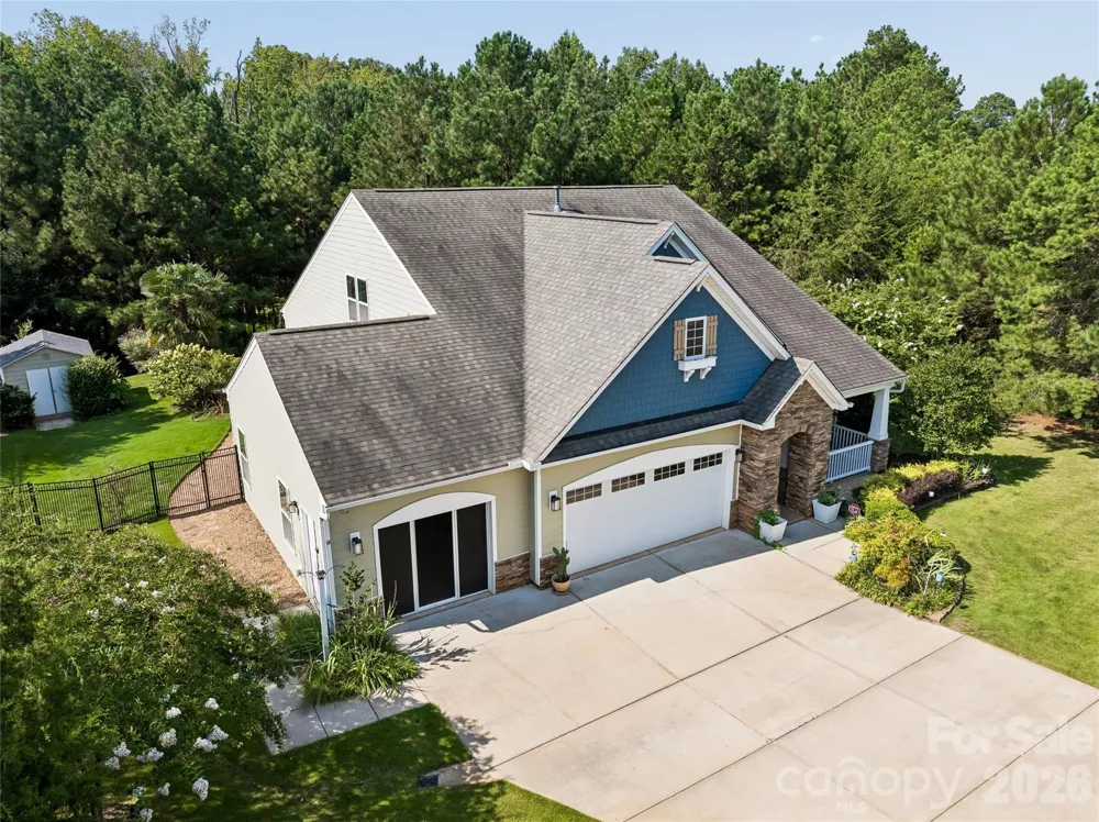10177 Lakeshore Drive Lancaster, SC 29720