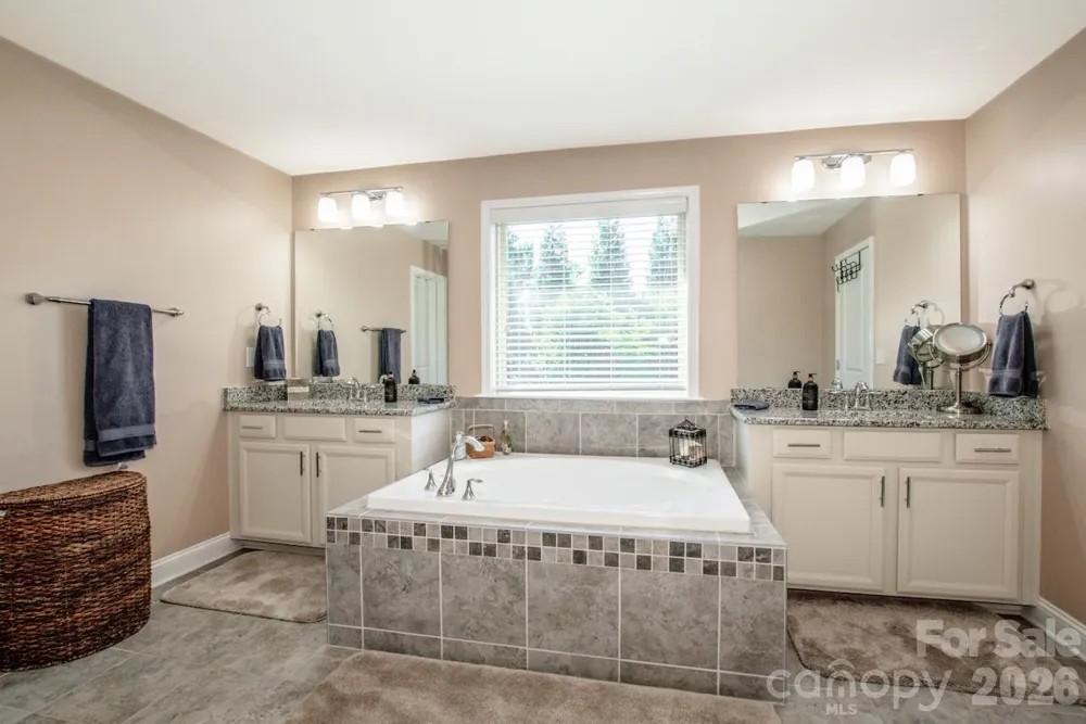 158 Eagles Landing Drive Mooresville, NC 28117