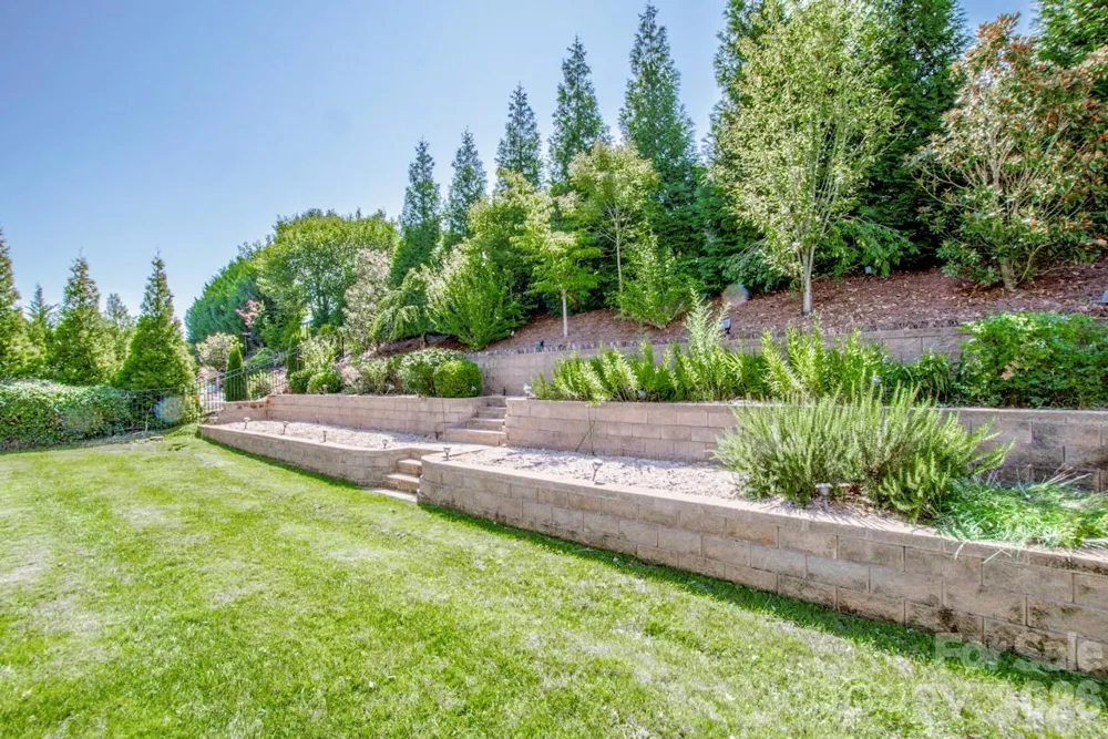 158 Eagles Landing Drive Mooresville, NC 28117