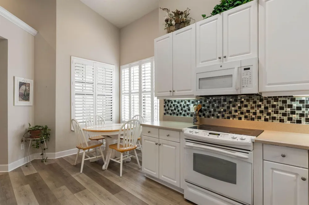 10 River Park Drive Palm Coast, FL 32137