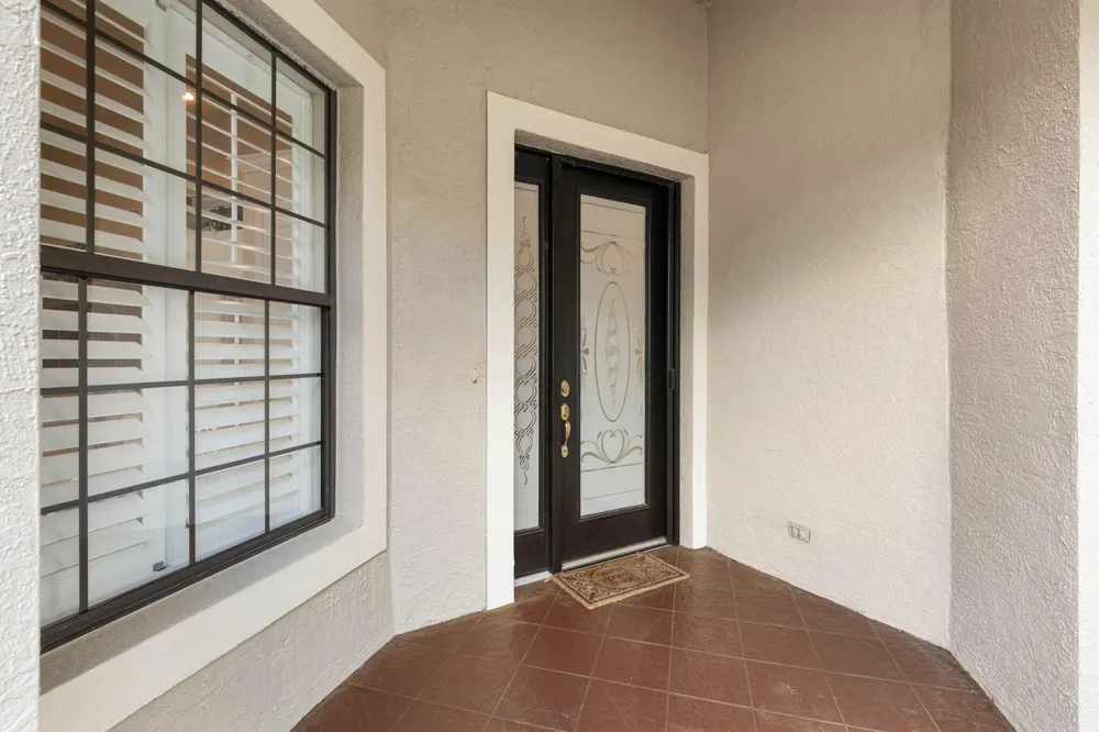 10 River Park Drive Palm Coast, FL 32137