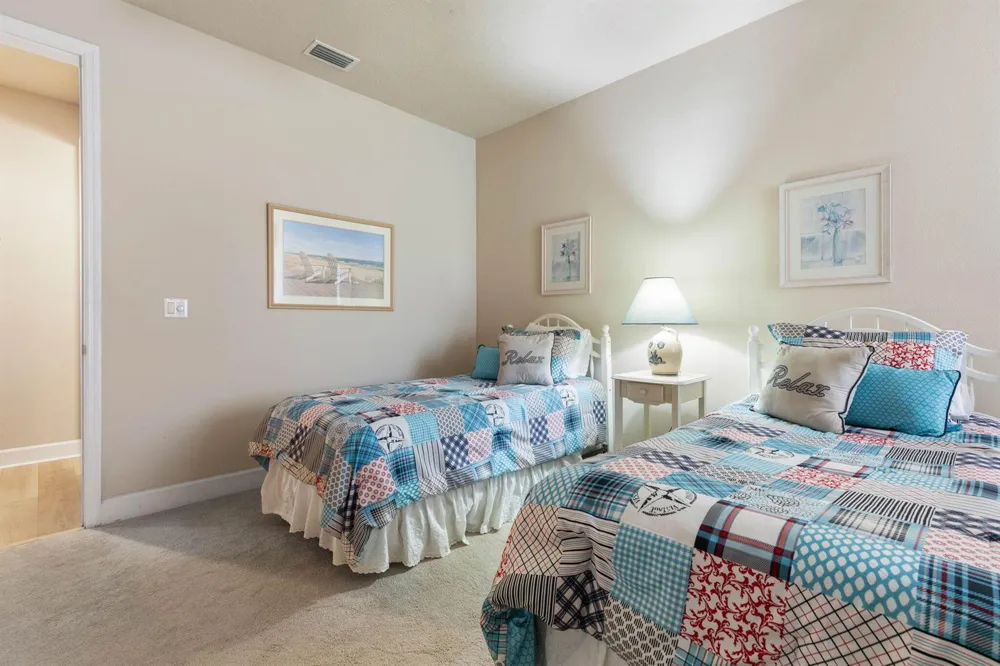 10 River Park Drive Palm Coast, FL 32137