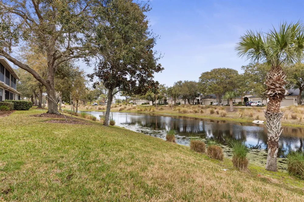 10 River Park Drive Palm Coast, FL 32137