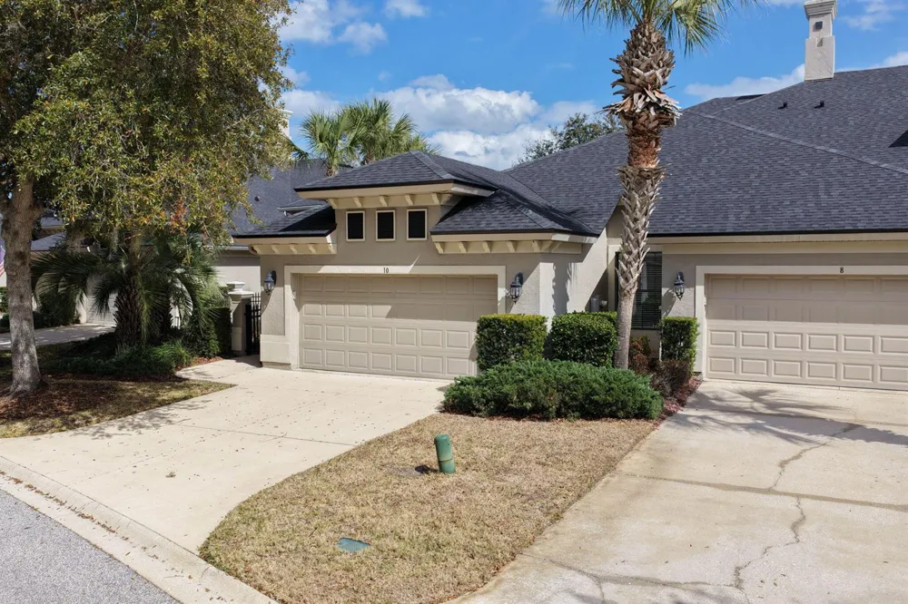 10 River Park Drive Palm Coast, FL 32137