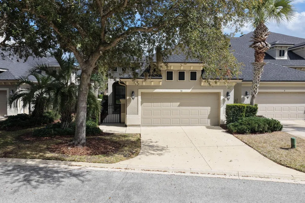10 River Park Drive Palm Coast, FL 32137