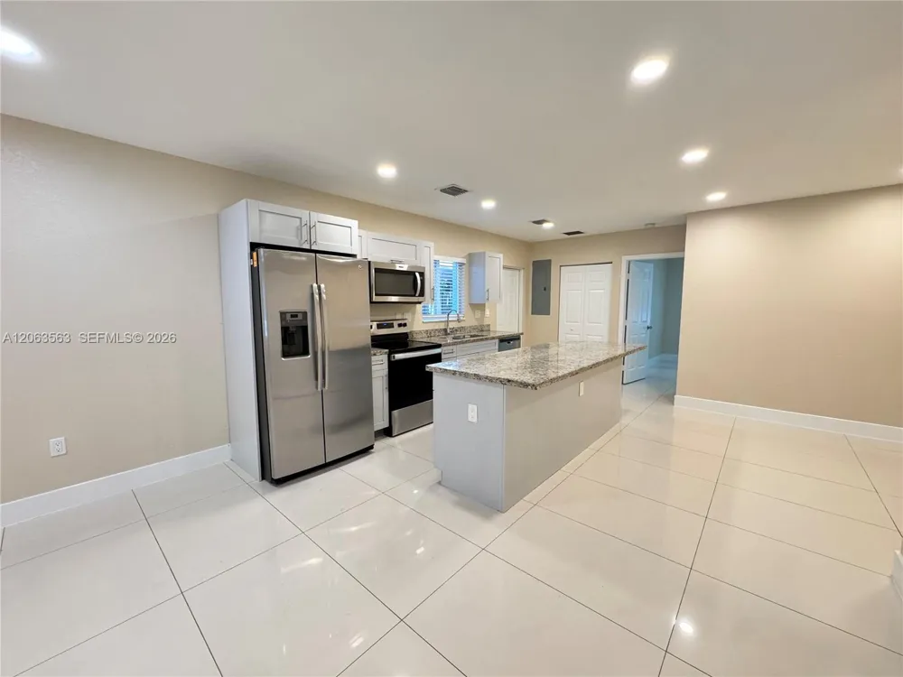1770 NW 55th St #1 Miami, FL 33142