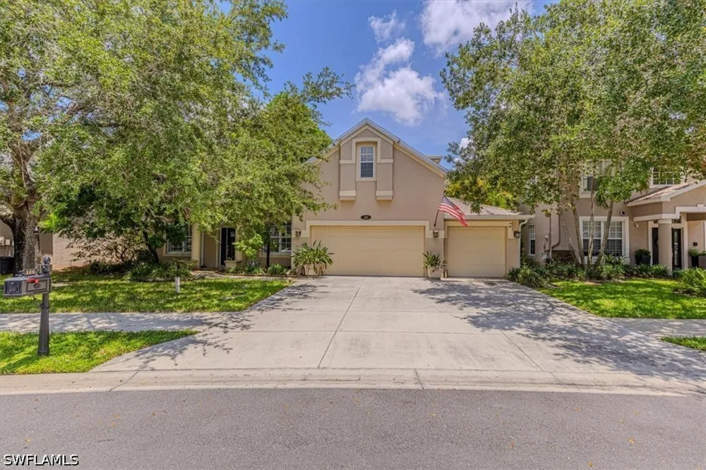 Burnt Pine Drive Naples, FL 34119