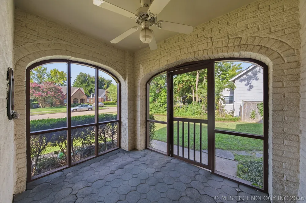 2724 E 14th Street Tulsa, OK 74104