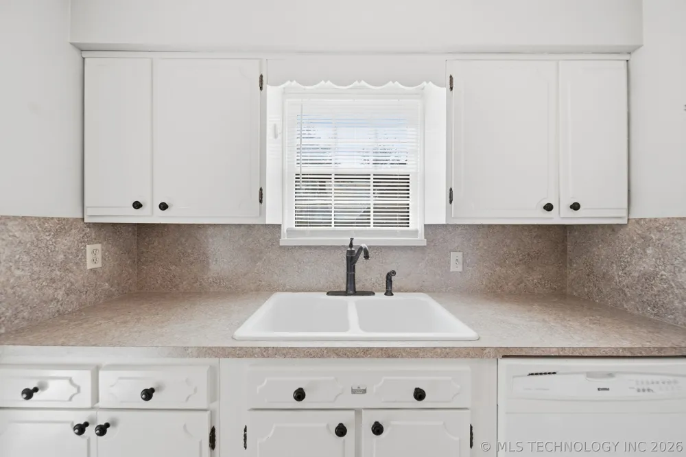 2724 E 14th Street Tulsa, OK 74104