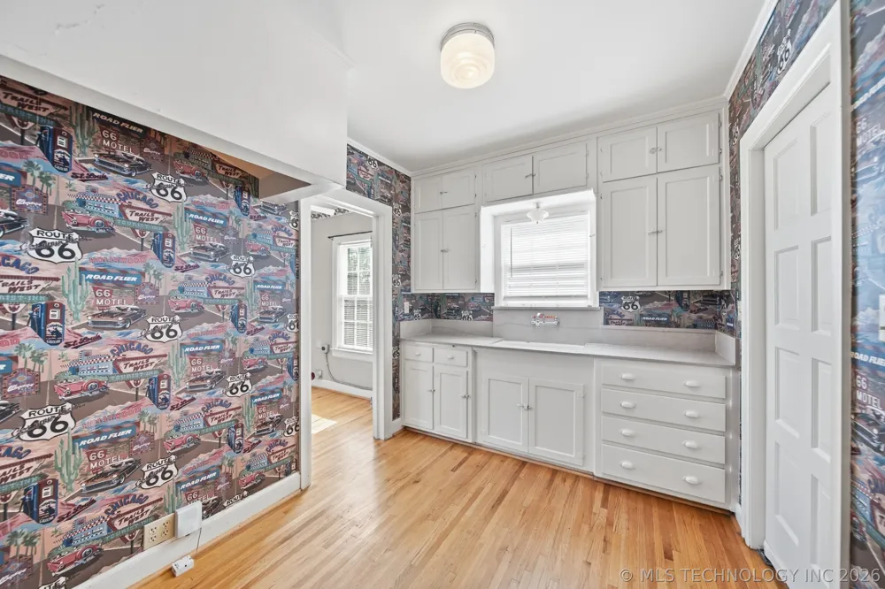 2724 E 14th Street Tulsa, OK 74104