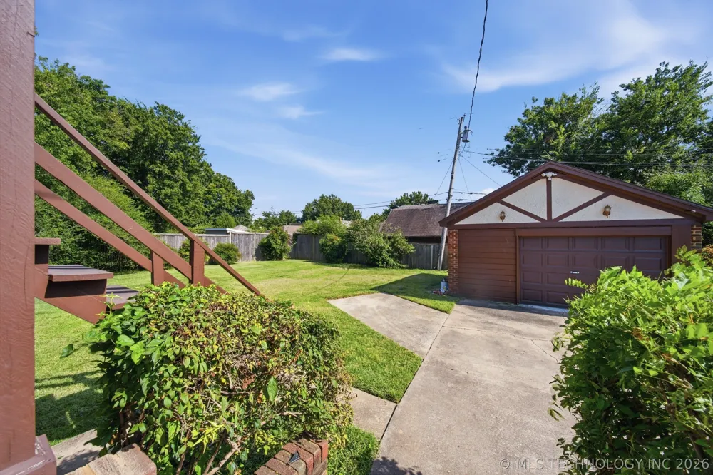 2724 E 14th Street Tulsa, OK 74104