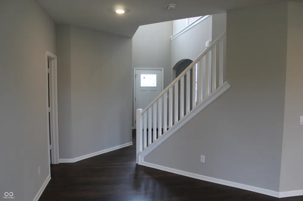 2360 Oakmont Drive Plainfield, IN 46168