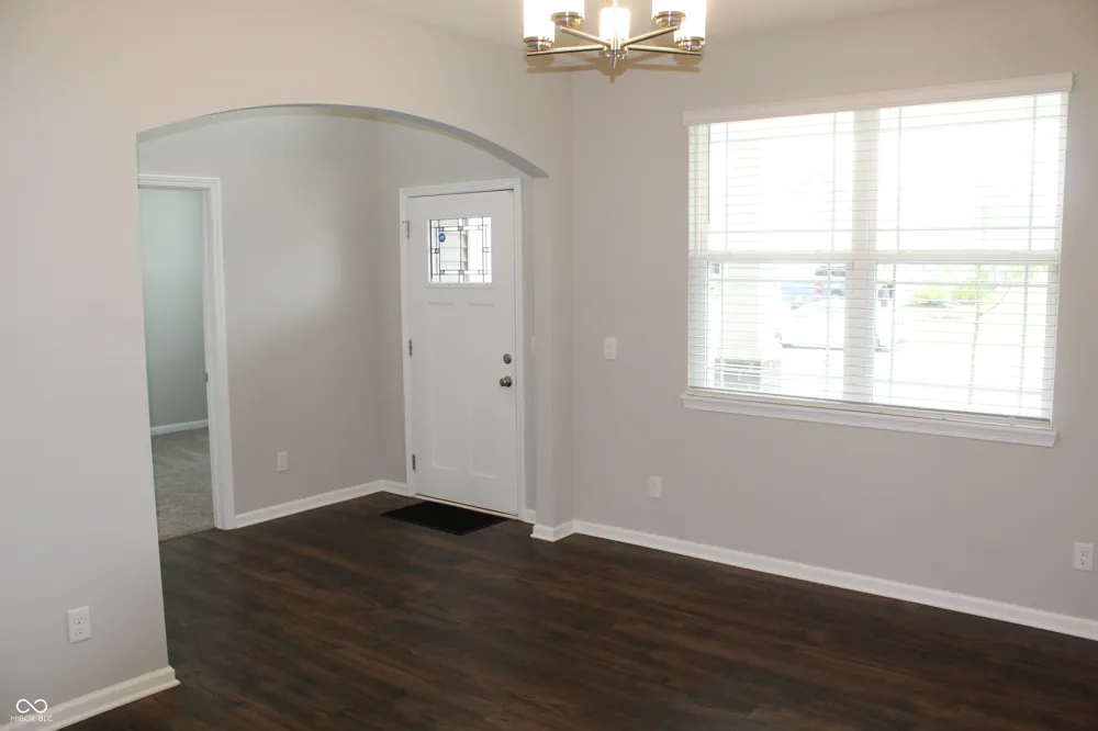 2360 Oakmont Drive Plainfield, IN 46168